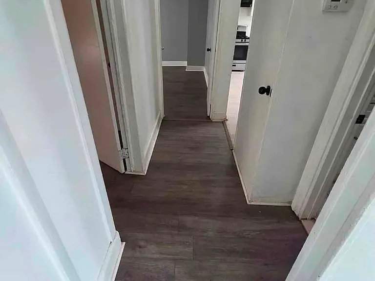1035 Morris St #2R — Photo 4