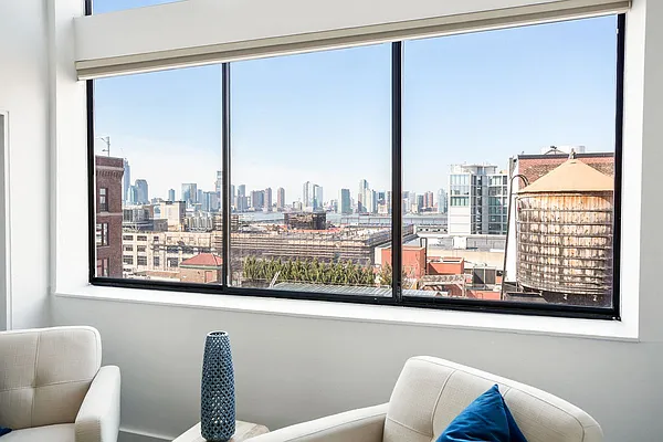 Sold by Compass | media 18