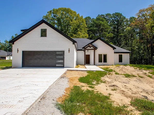 10552 Mars Hill Rd, Bauxite, AR 72011