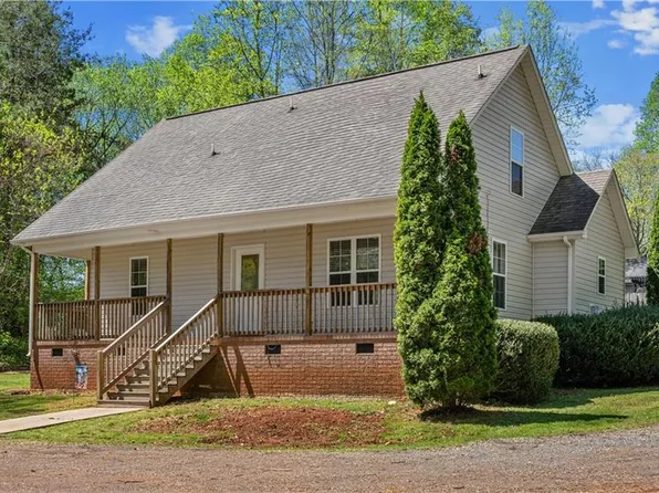 619B Worthville St, Randleman, NC 27317