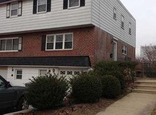 9928 Wingtip Rd, Philadelphia, PA 19115