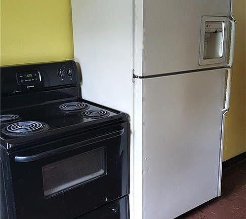 4th image of 1417 W Short Ave APT A