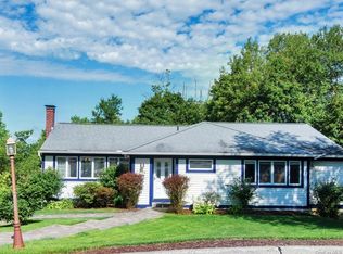 31 Tappan Ter, Ossining, NY 10562