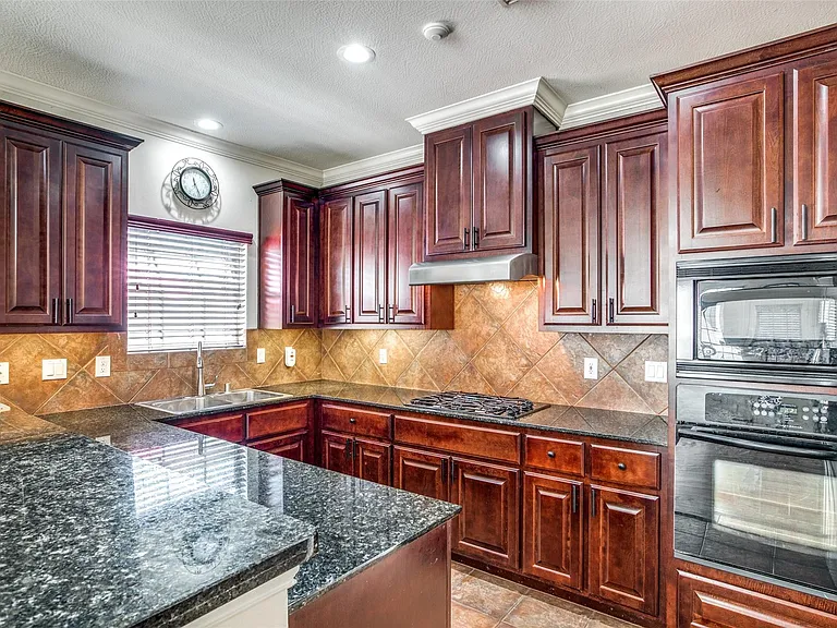 5935 Turtle Beach Ln — Photo 17