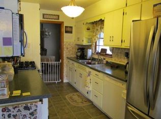 126 E Monroe St, Villa Park, IL 60181