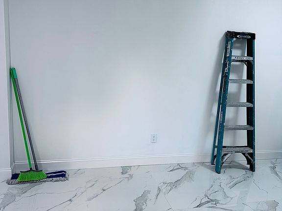 2nd image of 45 Parsons Blvd #1B