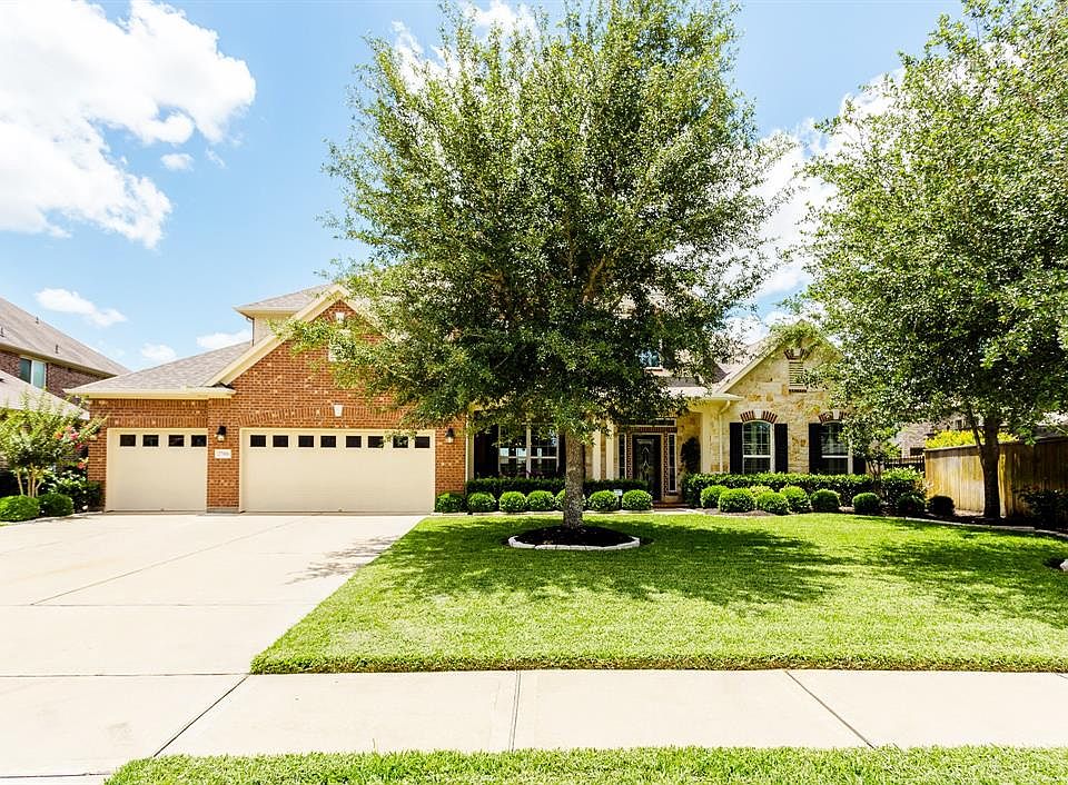 1st image of 27006 Wooded Canyon Dr