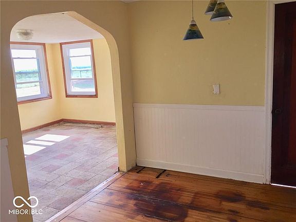 5th image of 6814 S County Road 100 W