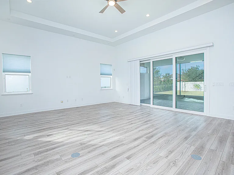 12034 Sprite Ln — Photo 3