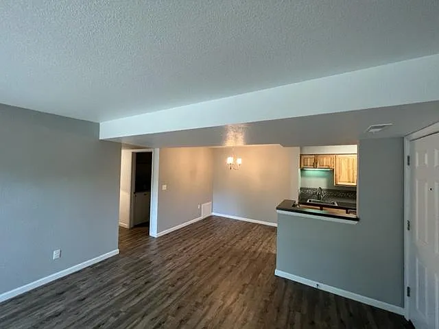 4674 White Rock Cir #9 — Photo 9