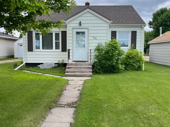 308 N Raymond St, Northwood, ND 58267