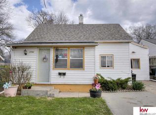 7752 Main St, Ralston, NE 68127
