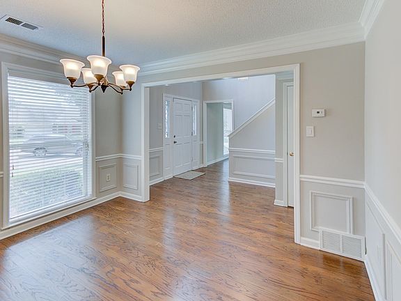 5th image of 8860 Orchard Park Cv