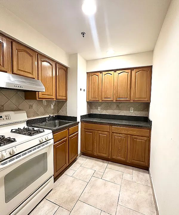 1st image of 28-39 35th St #1