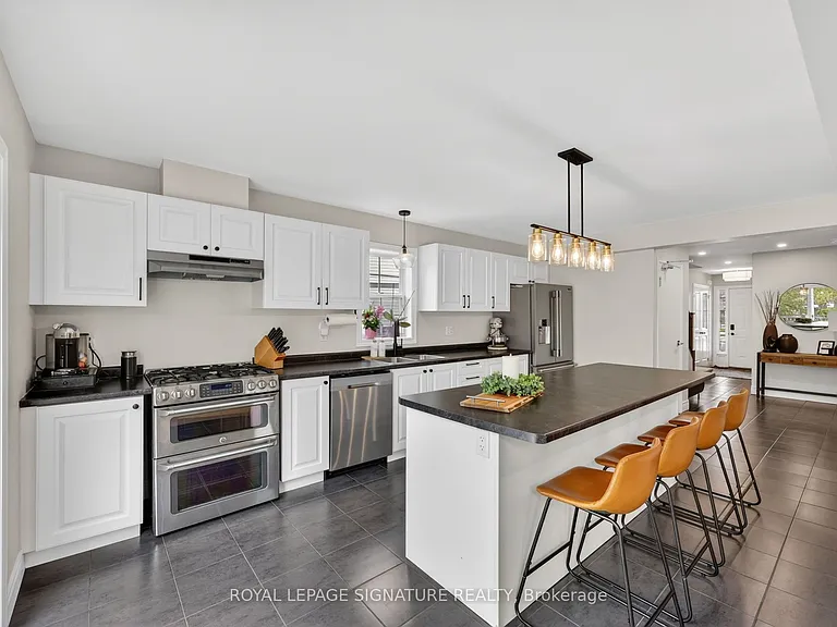 340 Wild Rose Dr — Photo 4