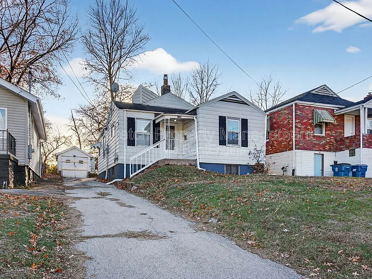 7160 Beulah Ave — Photo 2