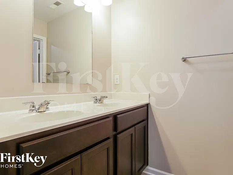 12572 Downing Dr — Photo 13