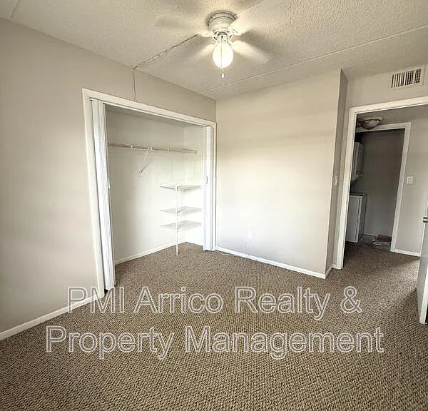 2812 Somerset Park Dr #203 — Photo 13