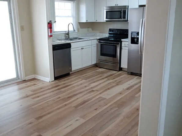 431 N Platte Rd, Fayetteville, NC 28303
