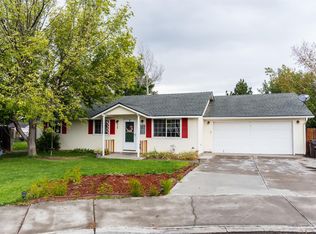 3163 SW Reindeer Ct, Redmond, OR 97756