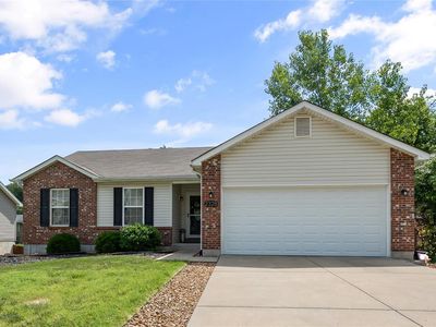 2328 Arkansas Dr, High Ridge, MO, 63049