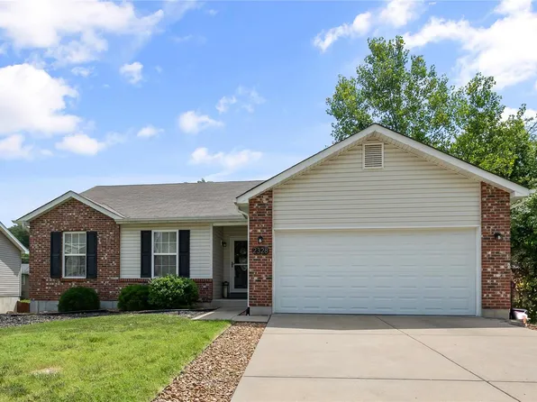 2328 Arkansas Dr, High Ridge, MO 63049