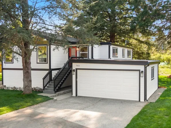 7611 Harding Place SE, Snoqualmie, WA 98065