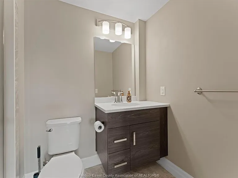 5840 Newman Blvd #209 — Photo 6