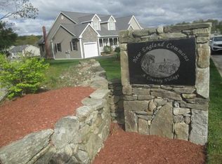 5 Stockbridge St #B, Webster, MA 01570