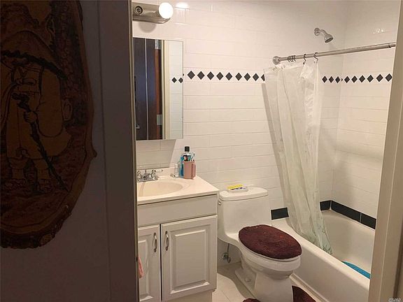 5th image of 3710 149th Pl APT 2C