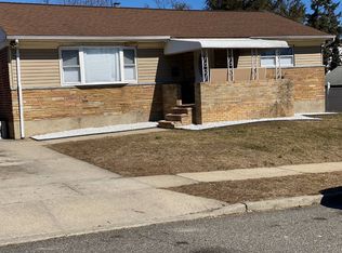 2208 Goodwin Rd, Elmont, NY 11003