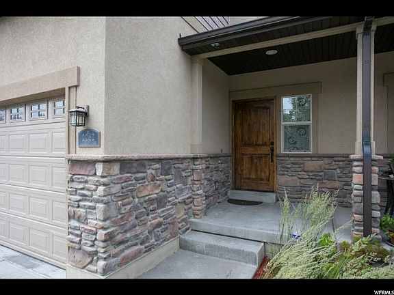 2nd image of 2262 W Mackay Ln