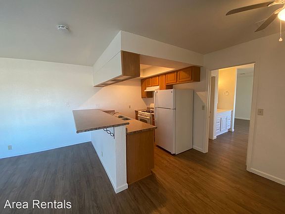 5th image of 408 E Williams St APT A