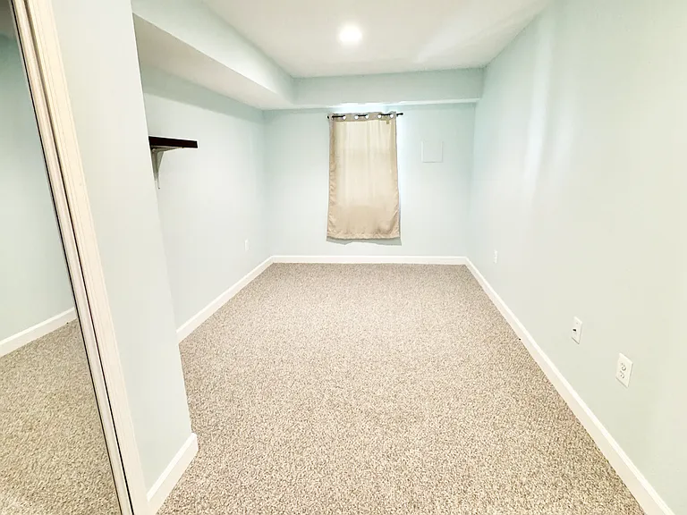 408 Delafield Pl NW — Photo 22