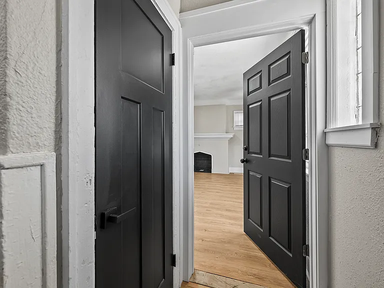 2254 Taylor St #1 — Photo 6