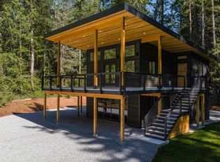 3465 Stellar Pl, Roberts Creek, BC V0N 2W4