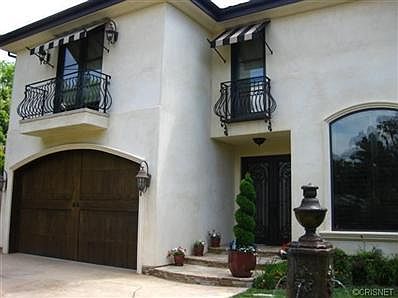3rd image of 5626 Allott Ave
