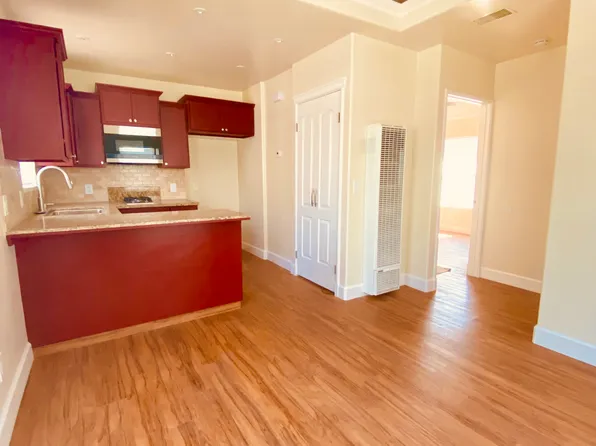 327 W Forrest Ave, Lodi, CA 95240