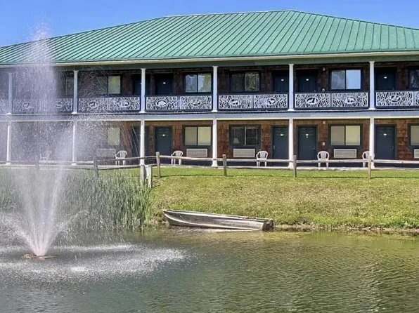 5610 Shanty Creek Rd, Bellaire, MI 49615