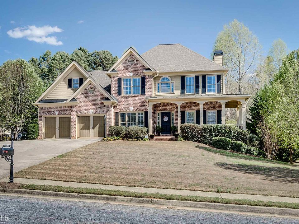 1st image of 630 Richmond Pl