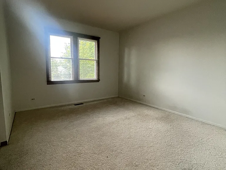 4330 Huntington Blvd — Photo 15