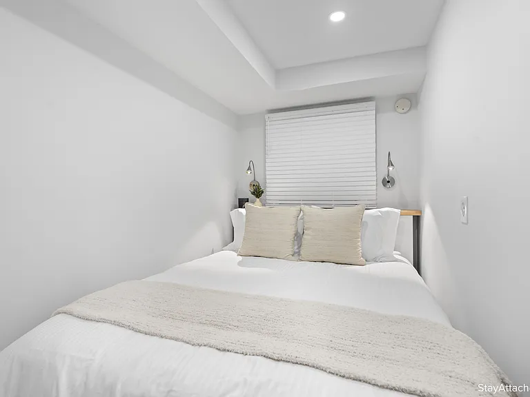 11 2nd St NE #106 — Photo 7