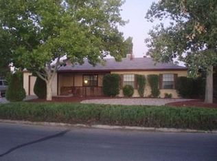 700 Western Hills Dr SE, Rio Rancho, NM 87124