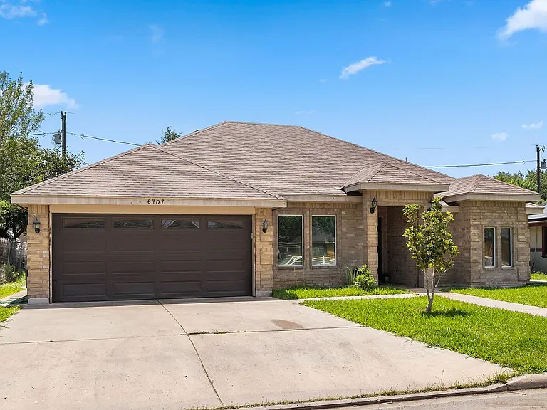 6707 S Rios St — Photo 2