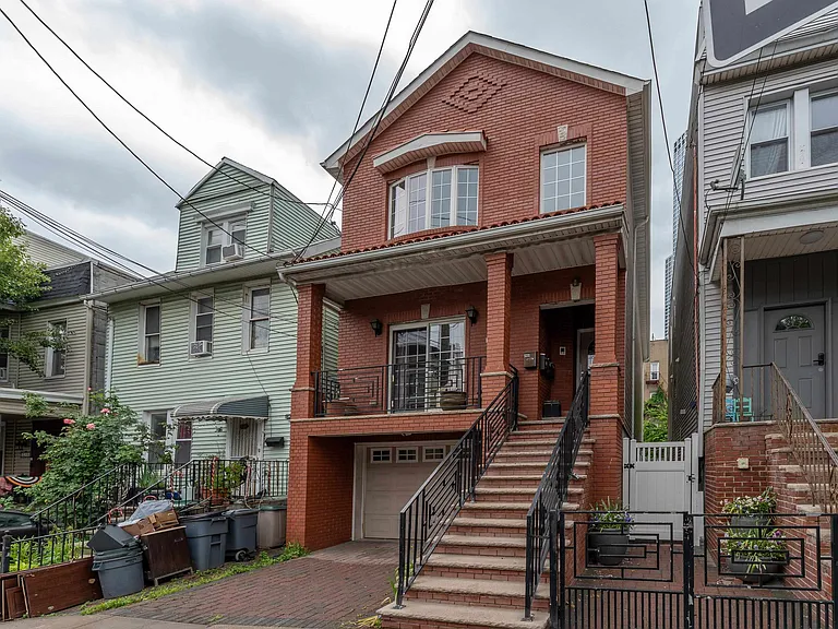 239 Baldwin Ave #3 — Photo 20