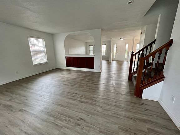 5th image of 6388 W Essex Cir