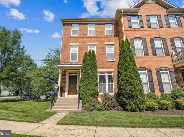 2639 Raptor Dr, Odenton, MD 21113