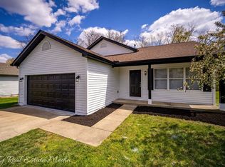 10 Wooded Ridge Dr, Amelia, OH 45102