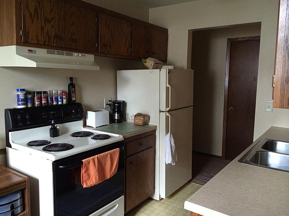 5th image of 5737 Kentucky Ave N APT 101