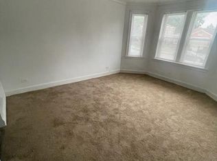 1909 E 86th St #2, Chicago, IL 60617